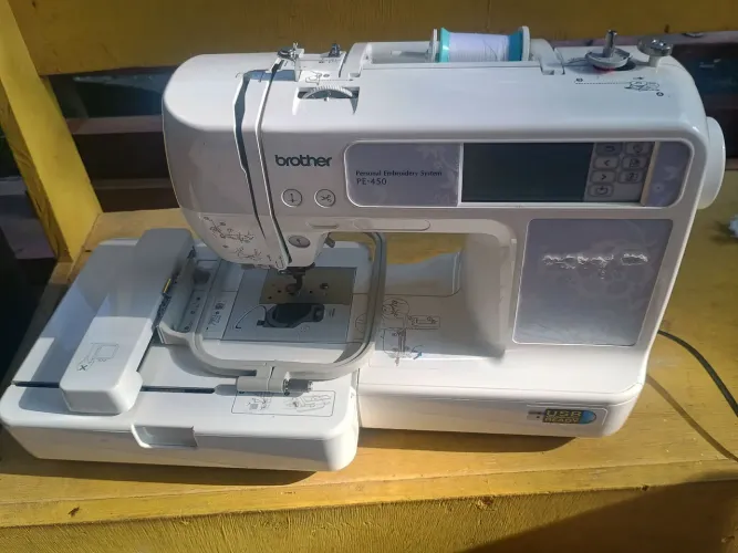 BORDADEIRA BROTHER PE 450