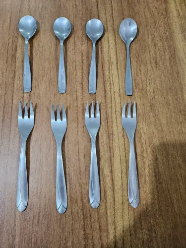Jogo de Talheres raríssimas 8 Peças