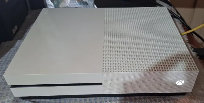 Xbox One s sem controle 