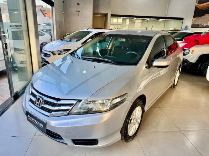 Honda City Sedan LX 1.5 Flex 16V 4P Mec. 2013