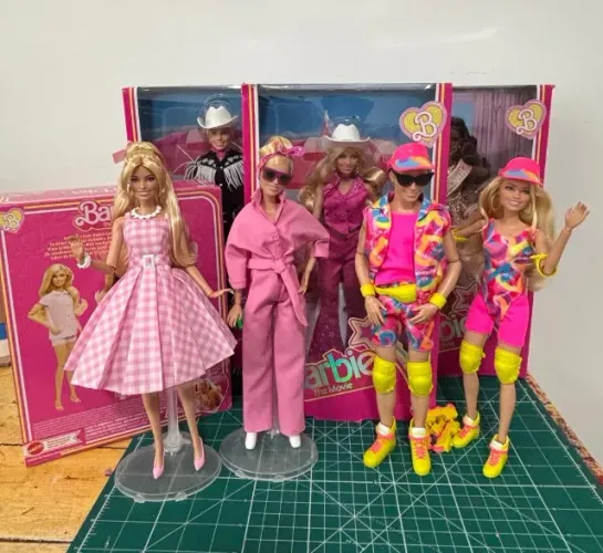 Lote bonecas Barbie the movie Western Barbie Ken Fashion pack