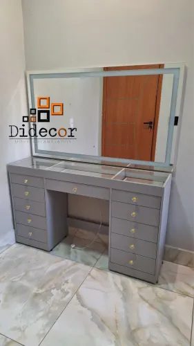 Camarim 11 gavetas c/ puxador cristal