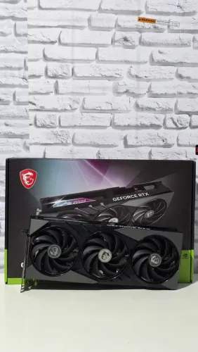 Placa de vídeo RTX 4080S MSI GAMING X SLIM