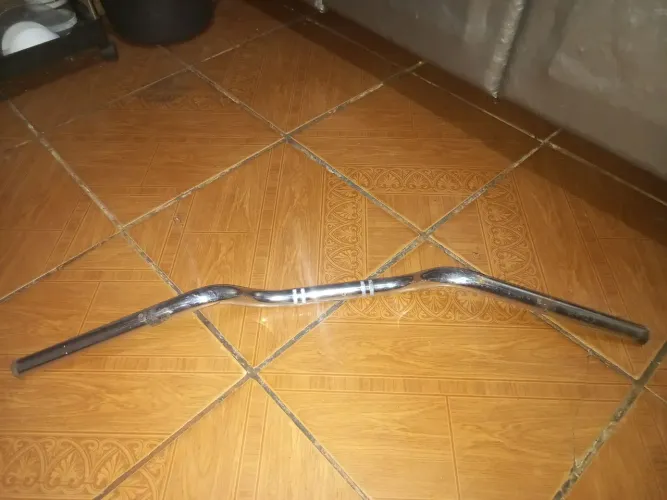 Vendo guidao moto fazer 250 original com rosca 