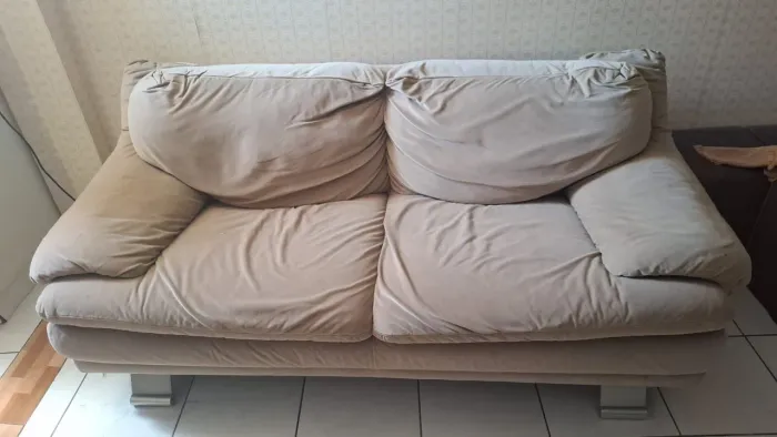 Sofá 2 lugares