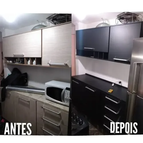Envelopamento em armário de cozinha Preto fosco 