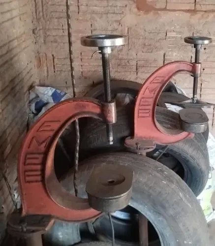 1 Máquina vulcanizadora