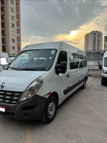 Renault Master 2.3 DCI Executive Longo 16L Dies 2019