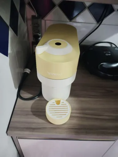 cafeteira Nespresso modelo prêmio