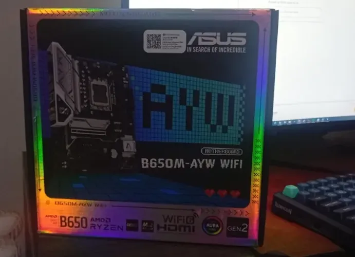 Placa Mãe ASUS B650M-AYW Wi-Fi, AM5, mATX, DDR5, Wi-fi, Bluetooth (NOVA)
