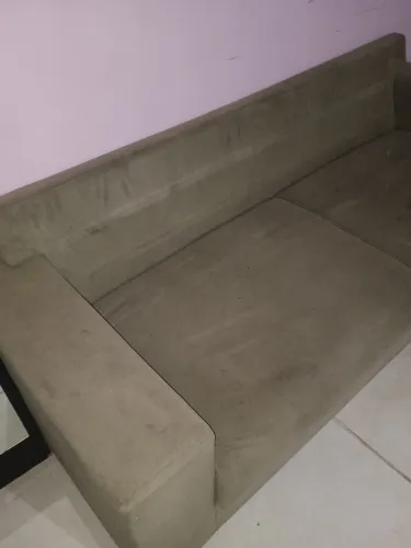 Sofá amplo seminovo