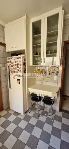 Apartamento à Venda em Edifício Torres Brasil, Londrina - PR
