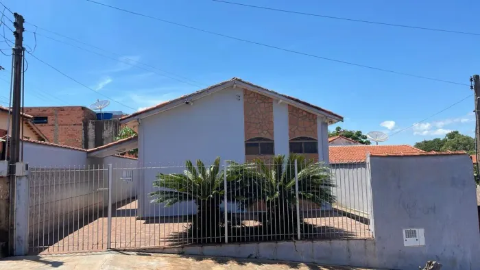 Imóvel Comercial para Venda em Timburi, Nova Timburi I, 1 dormitório, 2 banheiros