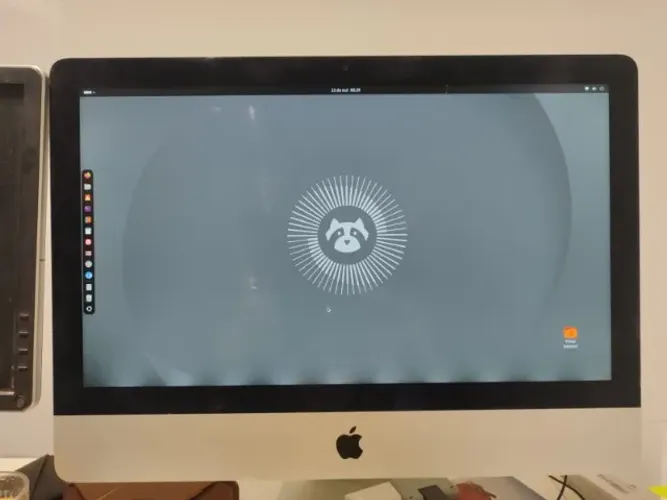 iMac 2011 - tela de 21,5 Polegadas - Core i5 (2HDs) R$ 950,00 - Leia o Anúncio
