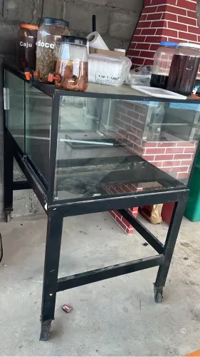 Vitrine , lanches,salgados, acarajé etc