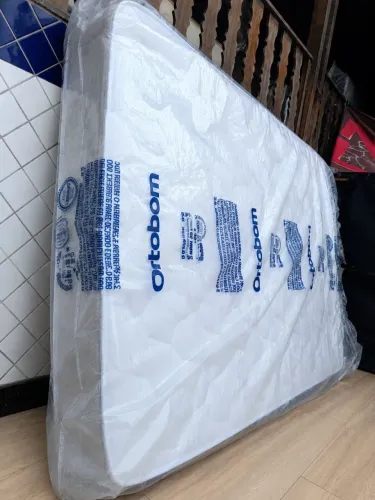 Colchão casal Ortobom sem uso Aceito cartão e entrego
