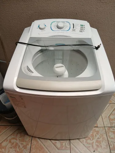 Máquina de Lavar Excelente Eletrolux 12kg 110v LT12F