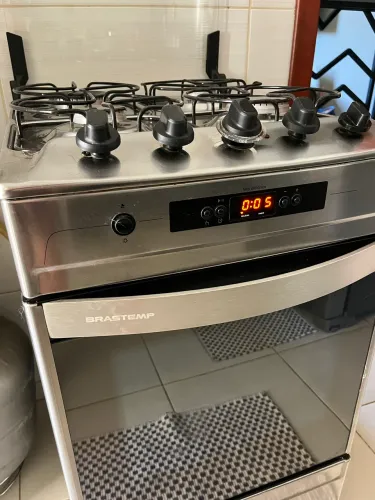 Fogão Brastemp 4 Bocas com Relógio e Timer Eletrônico