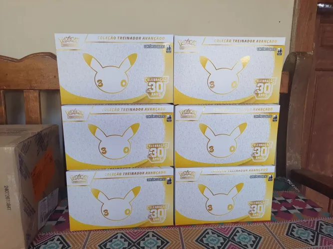 10 ETB Pokémon 30 anos Lacrado
