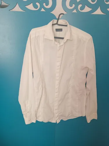 Camisa social branca da Zara slim fit