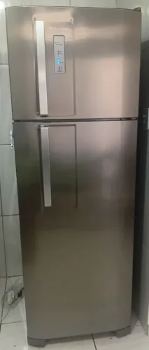 Geladeira Eletrolux