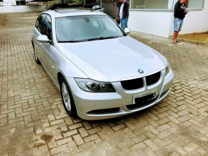 BMW 320I A 2008