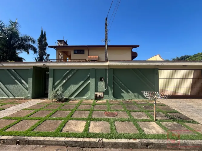 Casa em Condomínio em PORTAL DAS ROSAS