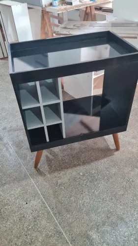 Aparador em Mdf preto laca