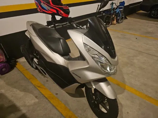 Honda PCX 150 DLX 2018