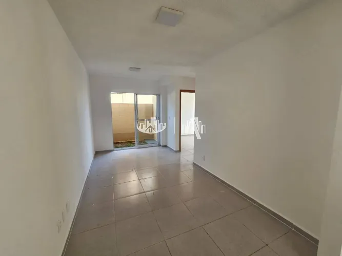 Apartamento no Resid. La Viena com 2 Quartos para alugar, 45 m² por R$ 1.200/mês - Jardim
