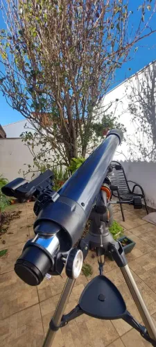 Celestron Astromaster 90eq semi-novo, tripé, bag, lentes adicionais