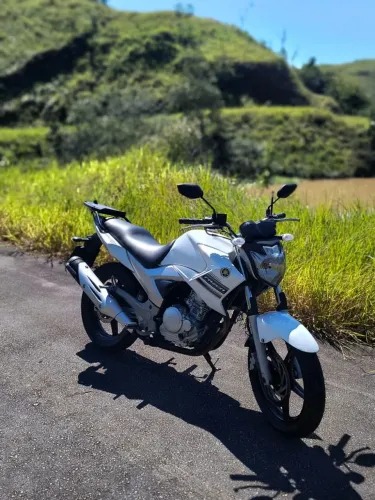Fazer 250 2015