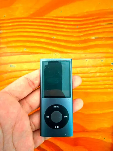 ipod nano 8gb