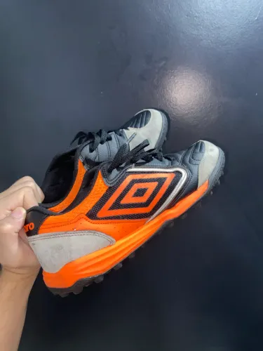 Chuteira Society Profissional - Umbro Pro Challenge Uptake 41