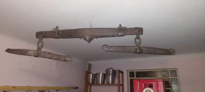 ANTIGO BALANCIM PARA CARROÇA / OBRA DE ARTE