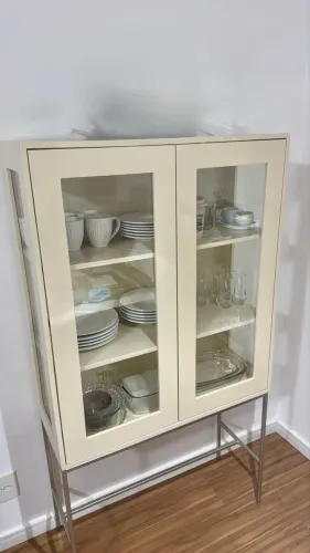 Cristaleira para sala de jantar