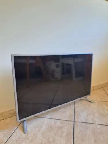 TV LG 39" Full HD 39LB5600 - Para Conserto ou Peças