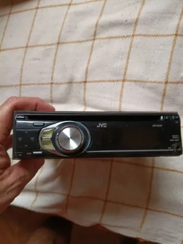 Toca CD JVC 