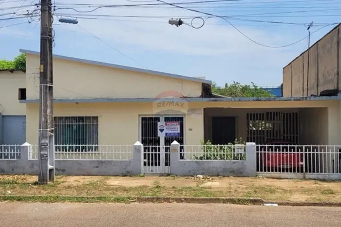 Imóvel residencial com vocação comercial em região central