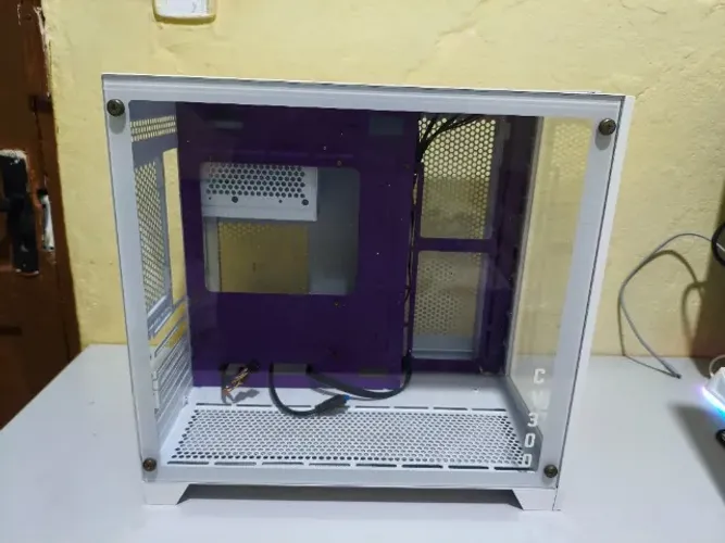 Gabinete CV300 + 3 Fans