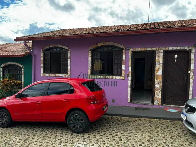 CASA COM 2 QUARTOS I 2 VAGAS - BAIRRO SANTA RIO BRANCO