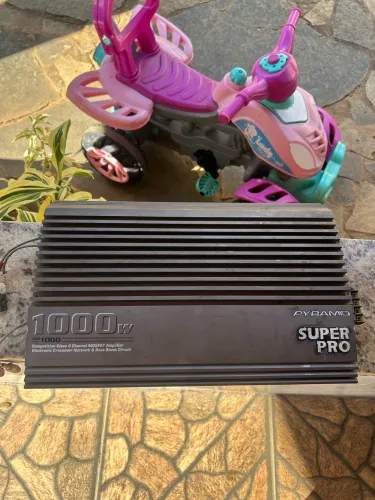     Kit 2 Módulos Amplificadores Boss 1200W + Pyramid 1000W