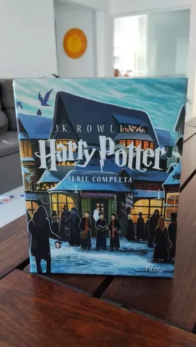 Harry Potter, coleção completa do Bruxinho mais quero do planeta Terra.