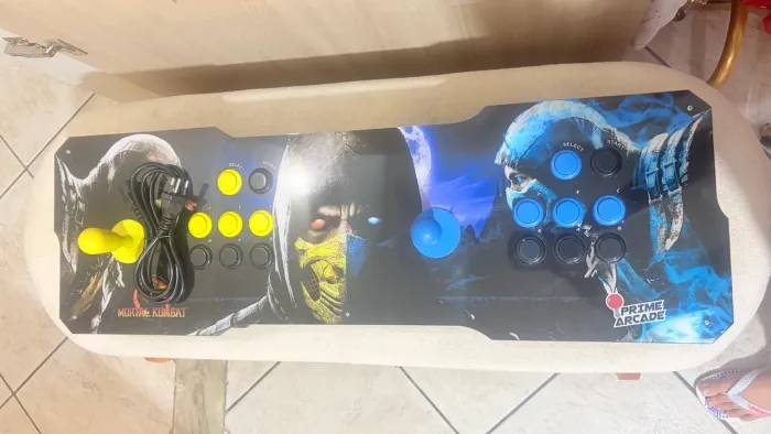 Vendo Fliperama + de 22000 jogos  Novo nuca usado 