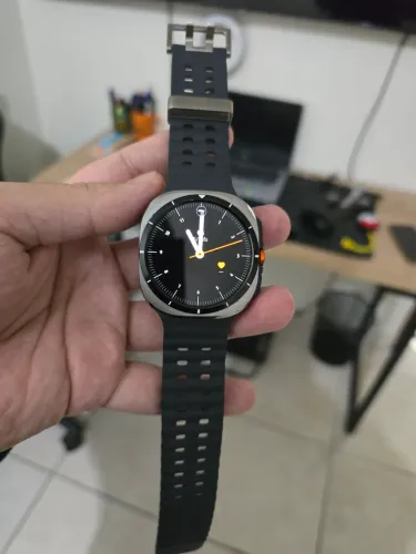Samsung Galaxy Watch Ultra - Usado em excelente condição.