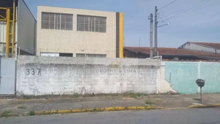 Galpão para alugar, 217 m² por R$ 3.711,20/mês - Loteamento Jardim Bica da Glória - Tremem