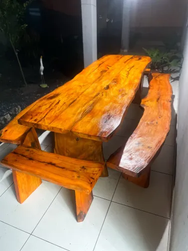 Mesa rústica de 2.70m
