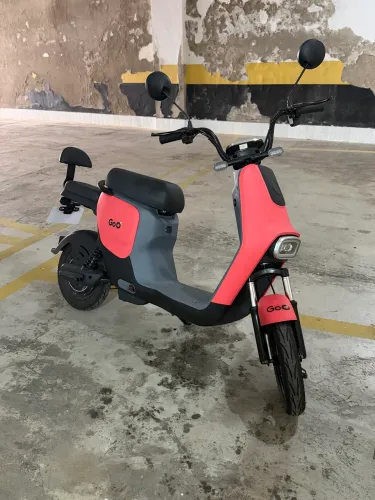 Scooter Elétrica GoO 2025