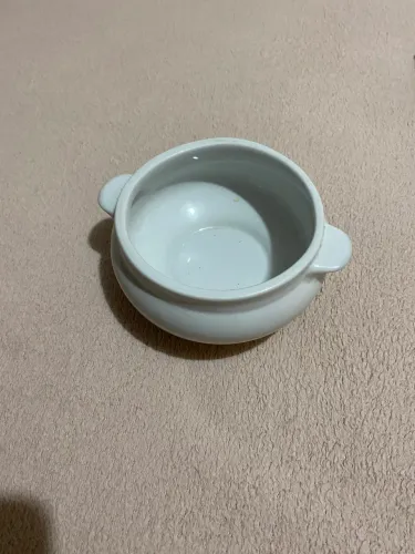 Pote de porcelana para feijão