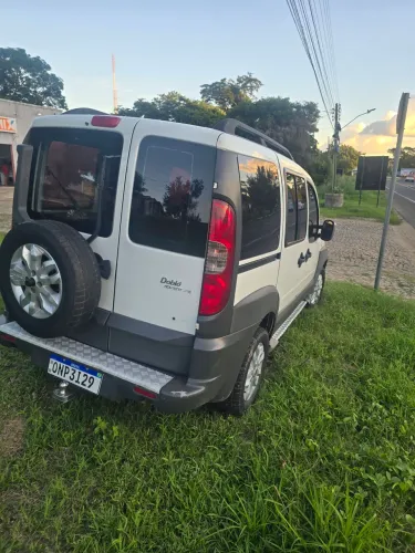 Fiat Doblo Adv/adv Tryon/locker 1.8 Flex 2015